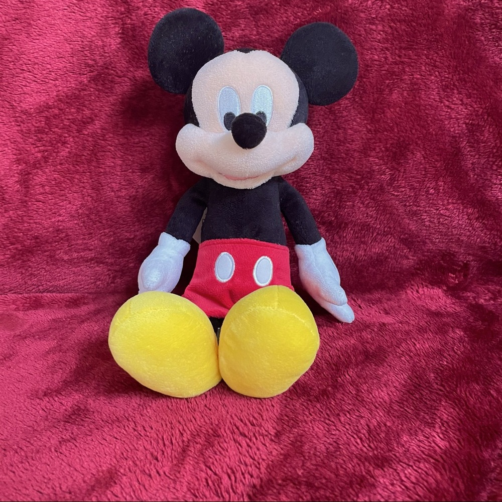 ✨HP✨Mickey Mouse Doll